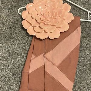 Pink Old Navy Go-Dry Legging